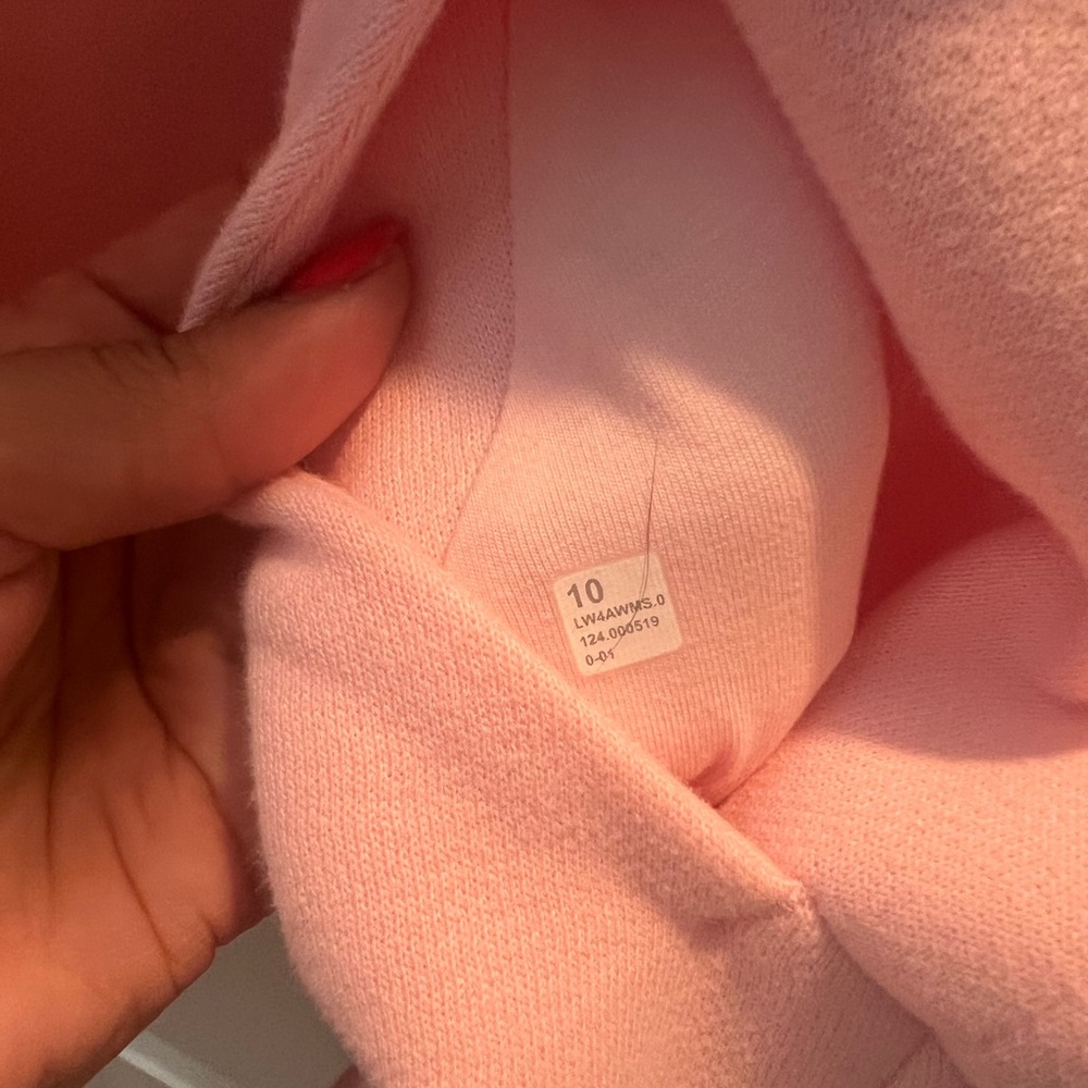 LULULEMON STRAWBERRY MILKSHAKE SCUBA WITH GOLD ZIP